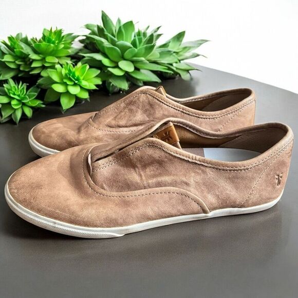 Frye Women’s Fine Leather Split-Top Flats / SZ: 9.5 - Picture 3 of 9